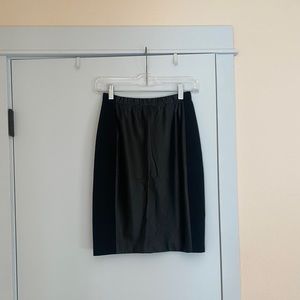 aritzia babaton skirt